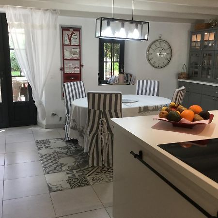 Mas De L'Air - Maison De Charme Bed & Breakfast Noves Екстериор снимка