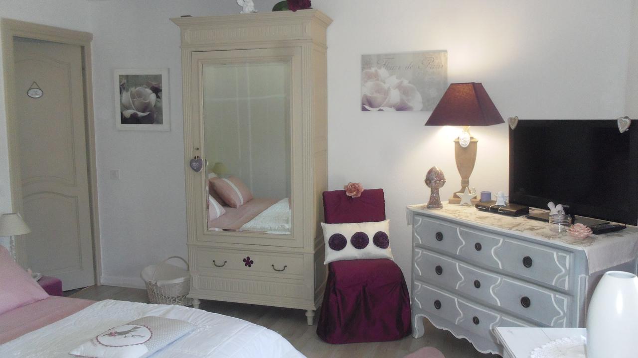 Mas De L'Air - Maison De Charme Bed & Breakfast Noves Екстериор снимка