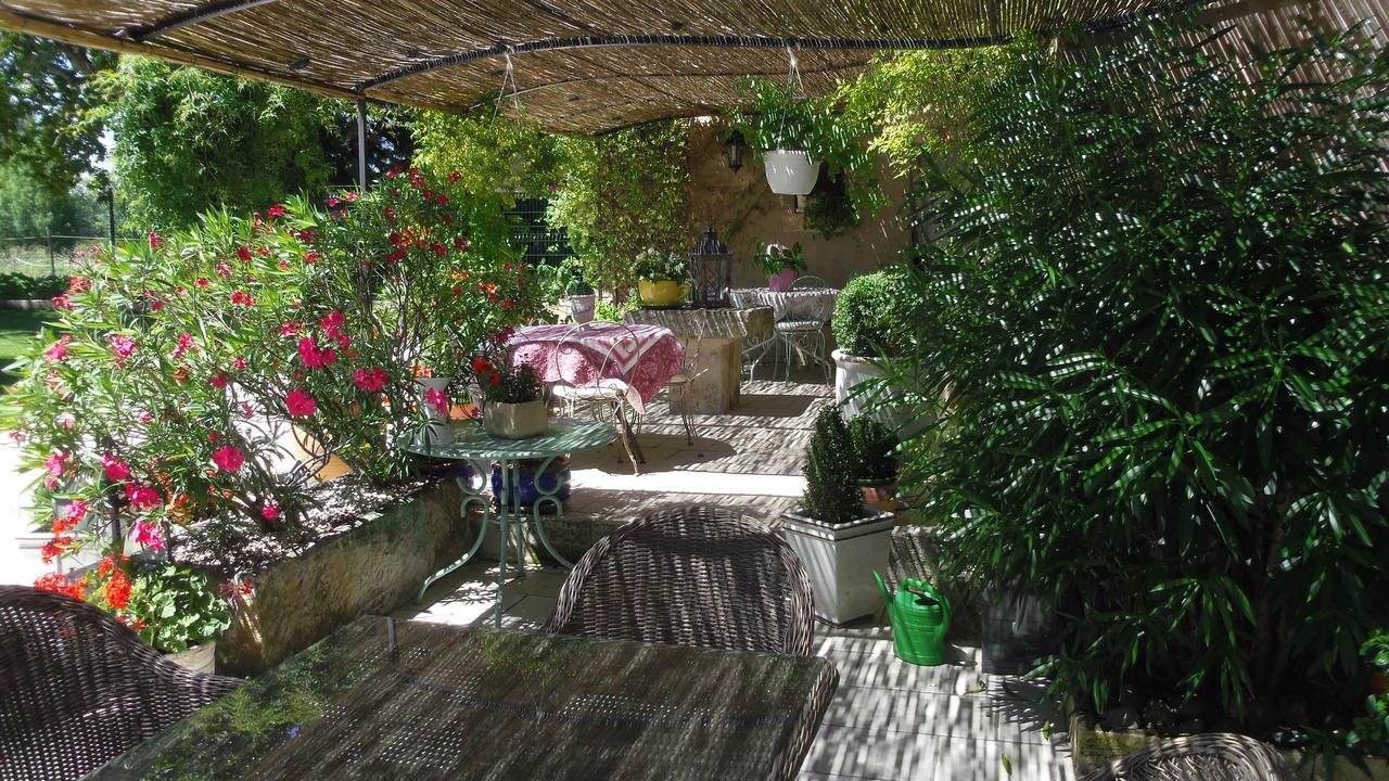 Mas De L'Air - Maison De Charme Bed & Breakfast Noves Екстериор снимка